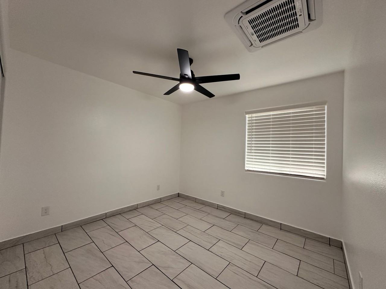 2419 South Raymond Place - Photo 7 of 11