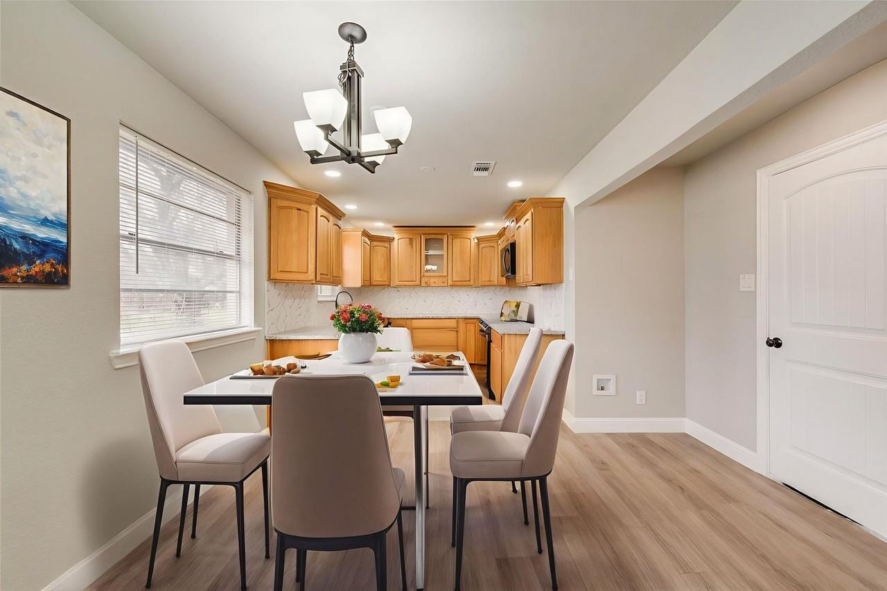 4809 Jordan Park Dr - Photo 3 of 34