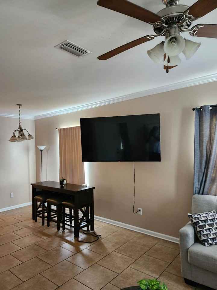 1219 Pinellas Street - Photo 6 of 19