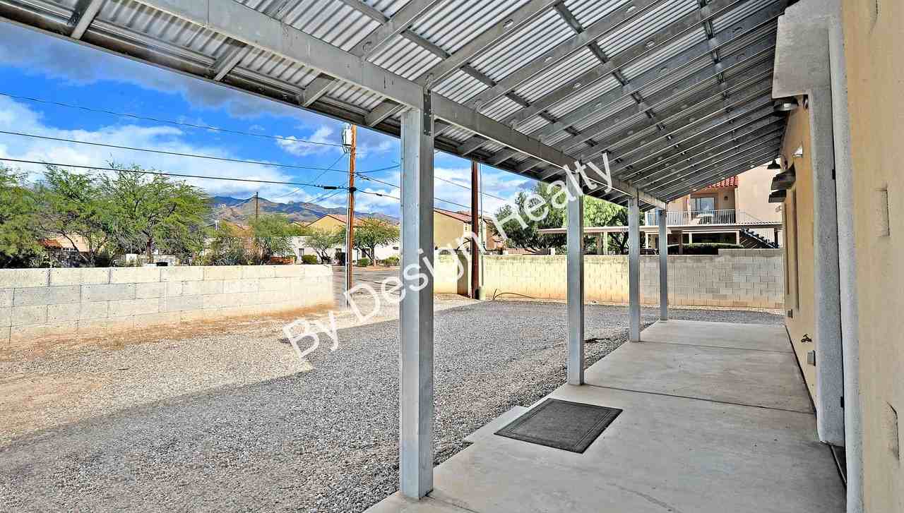 1040 E Halcyon Rd - Photo 6 of 43