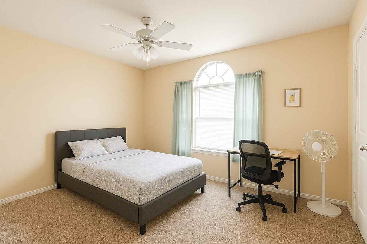 2330 Autumn Chase Loop #B - Photo 6 of 14