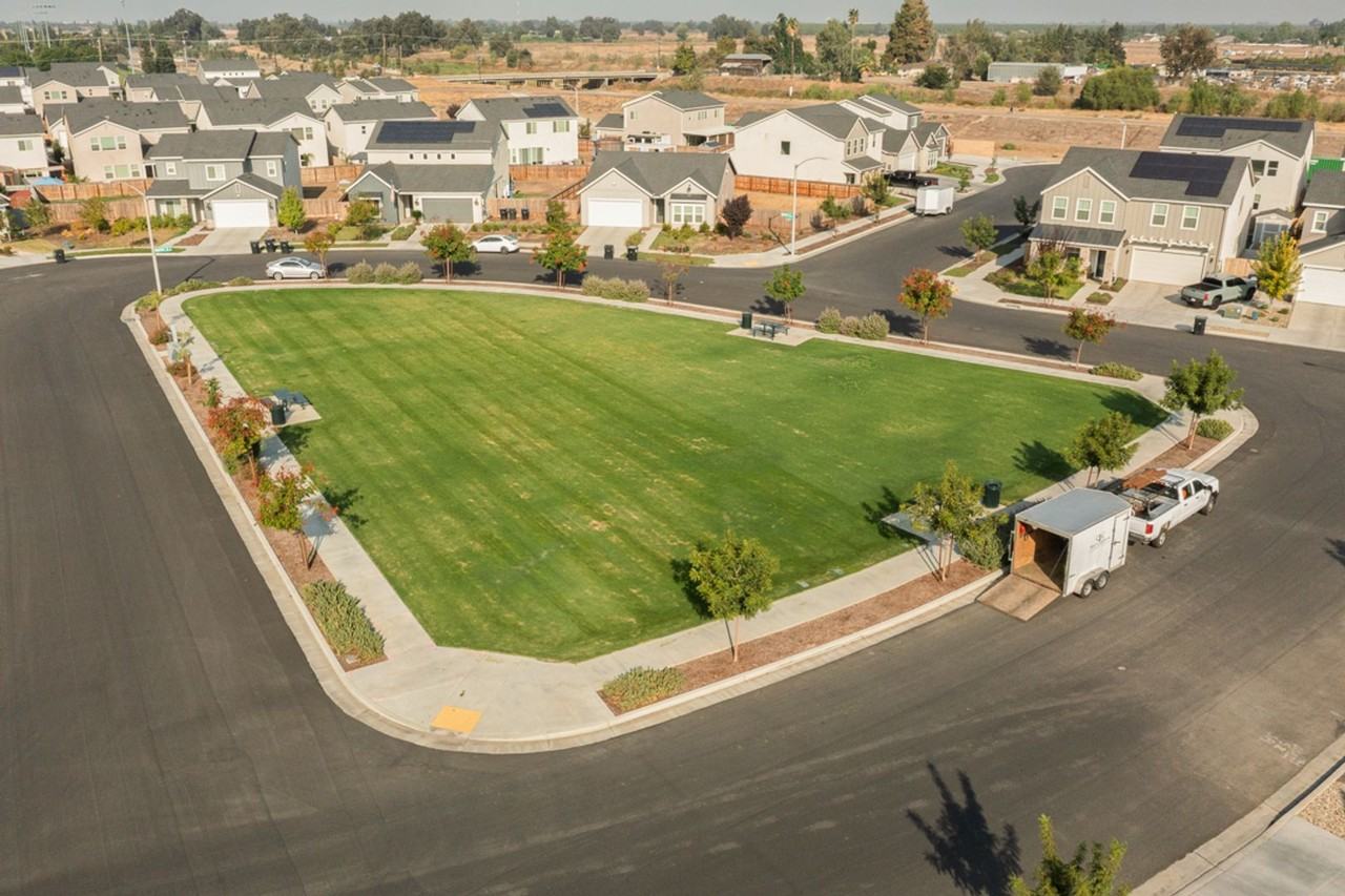 145 East Taylor Avenue - Photo 5 of 50