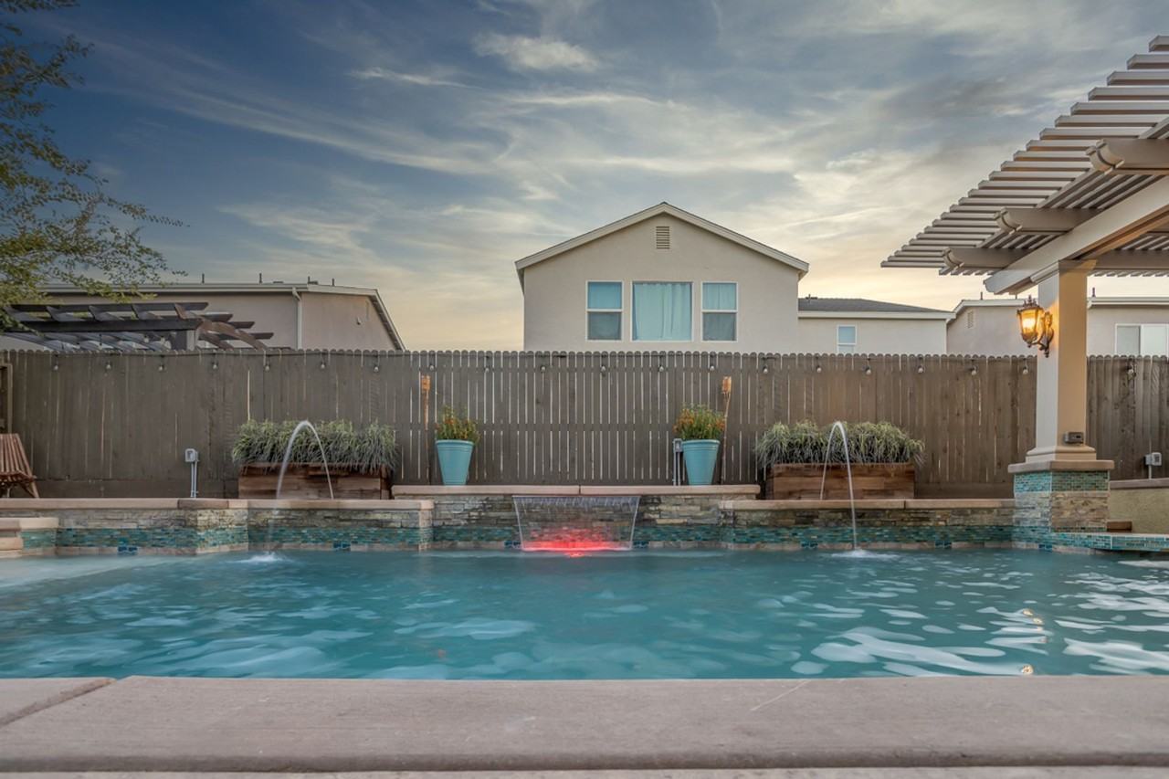 145 East Taylor Avenue - Photo 7 of 50