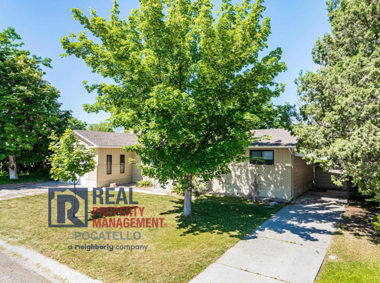 33 Temple Avenue - Photo 2 of 39