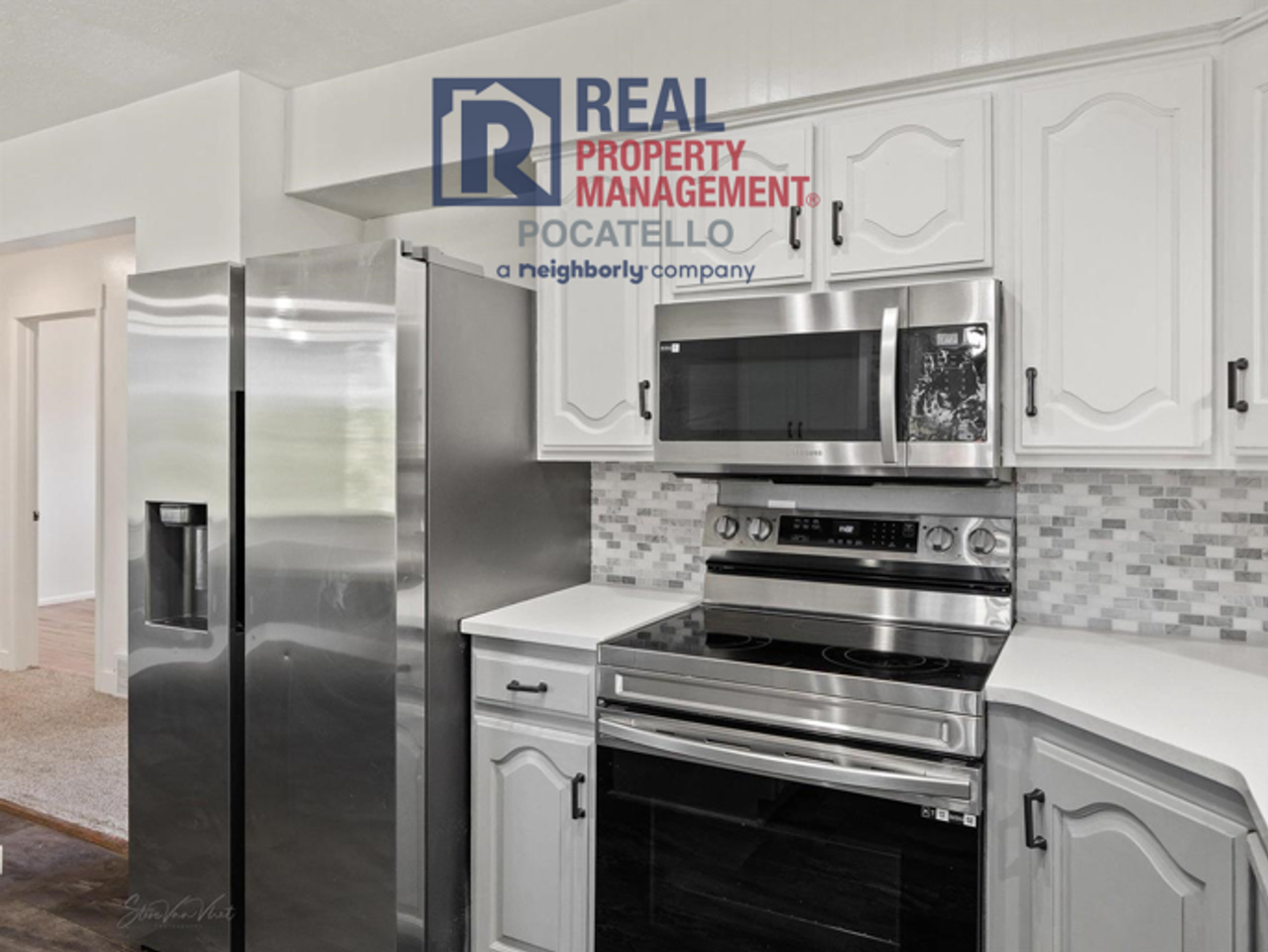 33 Temple Avenue - Photo 6 of 39