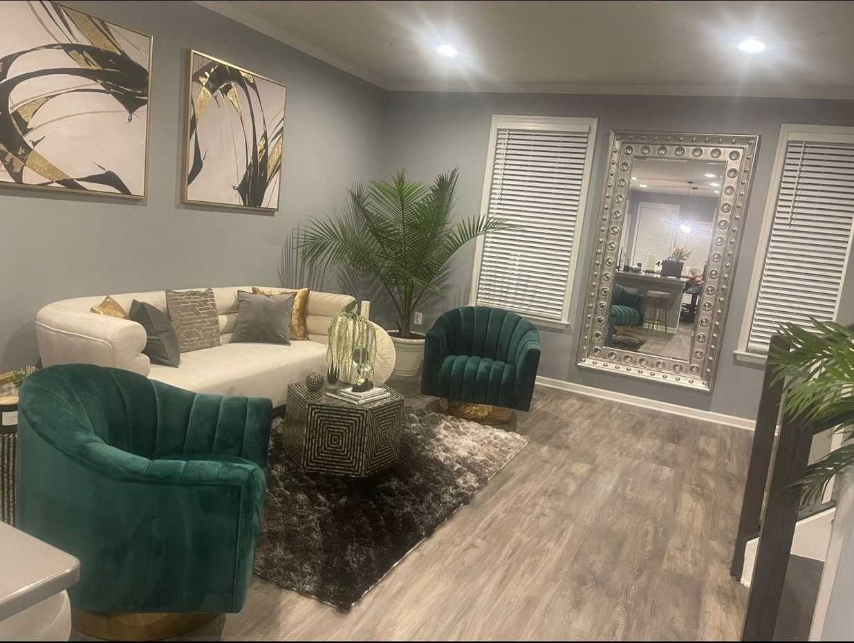 2645 Sierra Nevada Ave - Photo 6 of 13