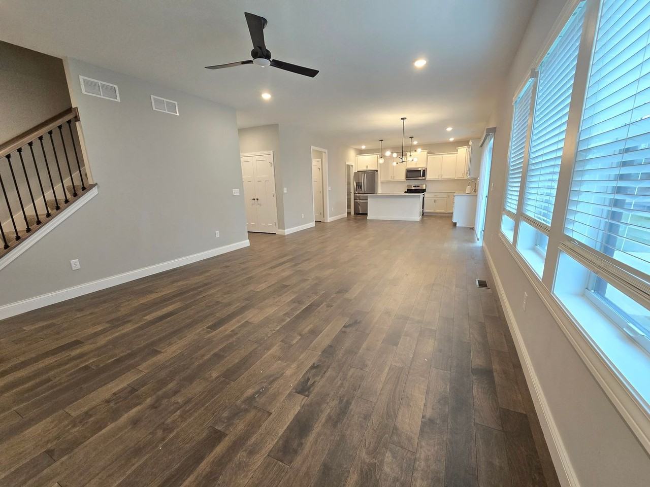 9 Brookstone Cir - Photo 2 of 40