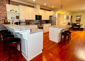 featured image of 1231 Park Street