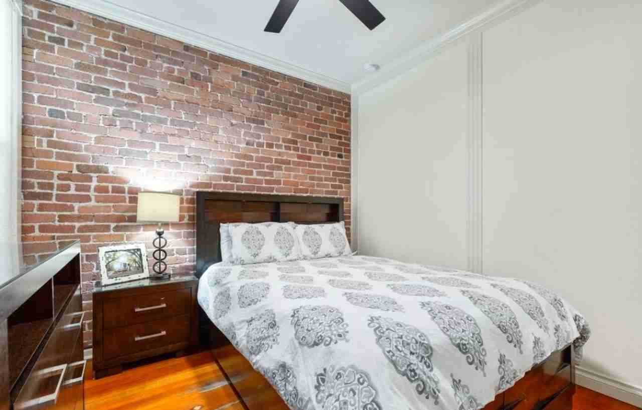 1231 Park St - Photo 4 of 20