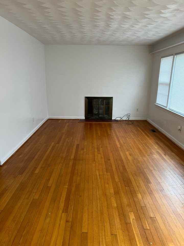 11 Markham Drive - Photo 2 of 21