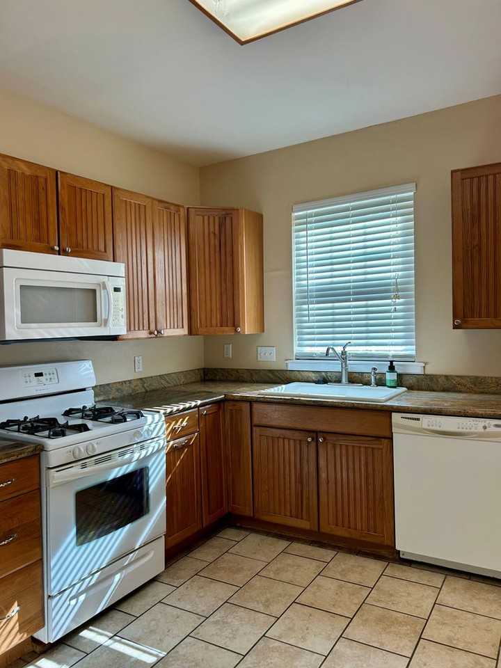 5619 Vicksburg St - Photo 5 of 15