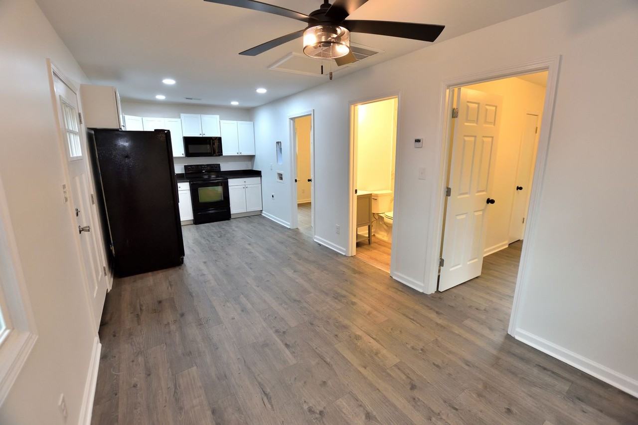 1709 Fountain Street - Photo 3 of 11