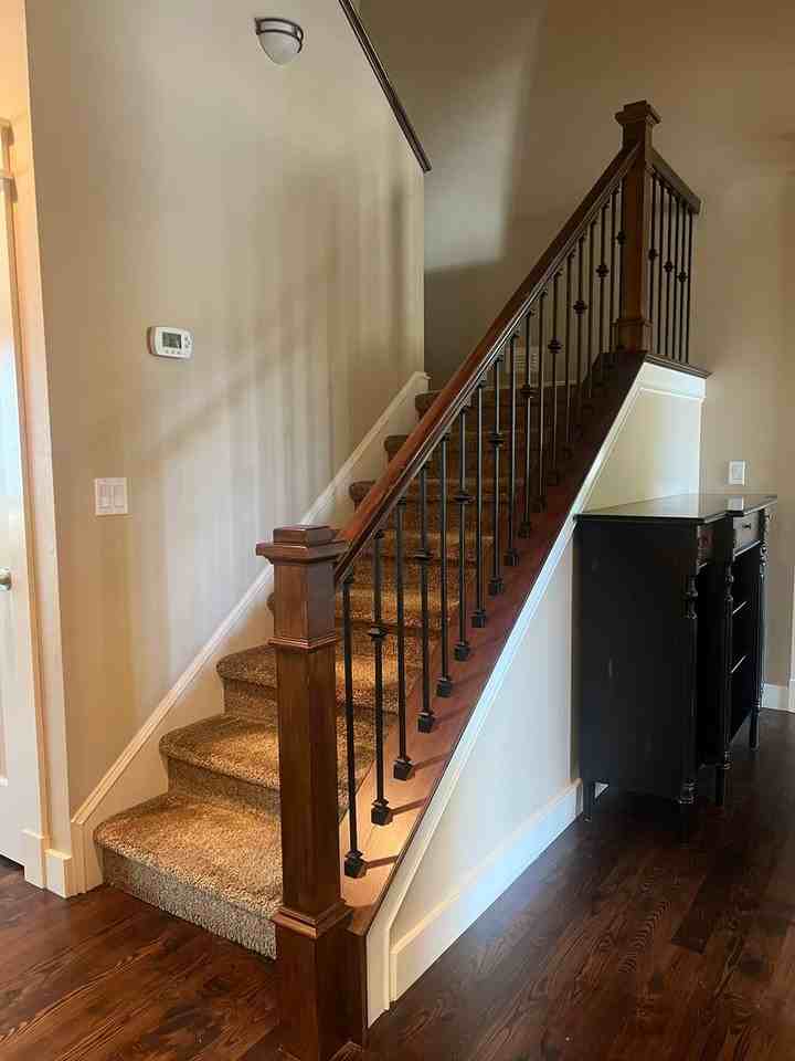475 S Thornwood Way - Photo 5 of 20