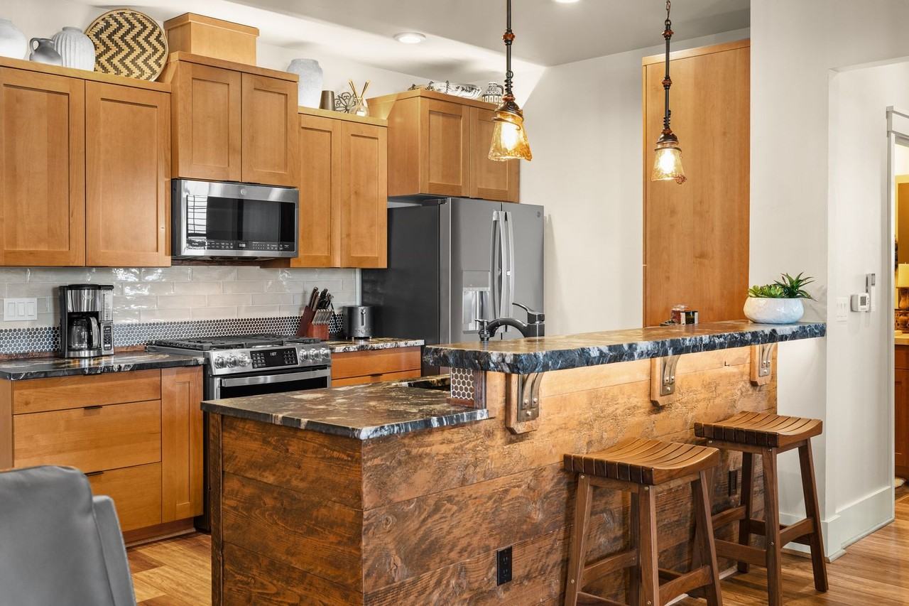 24493 E Pinnacle Ct - Photo 5 of 22