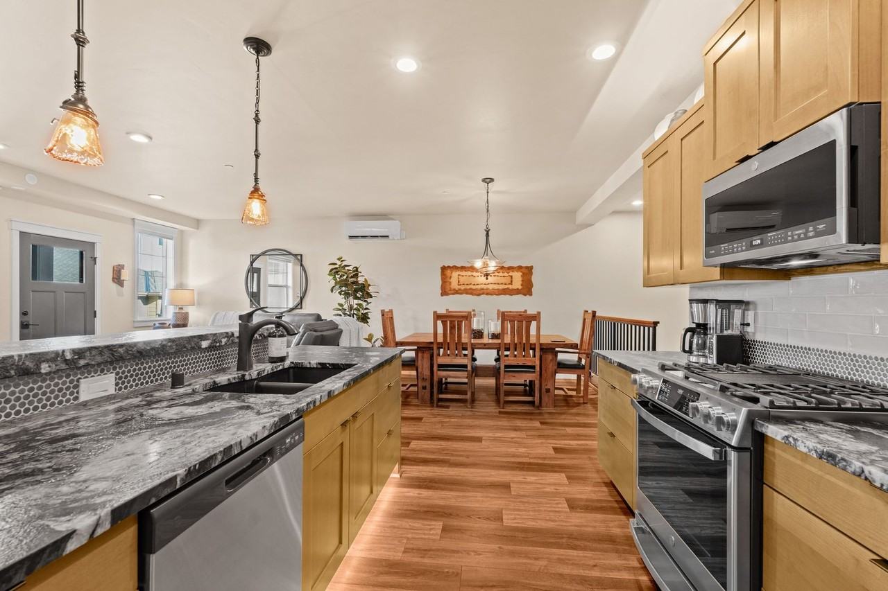 24493 E Pinnacle Ct - Photo 6 of 22