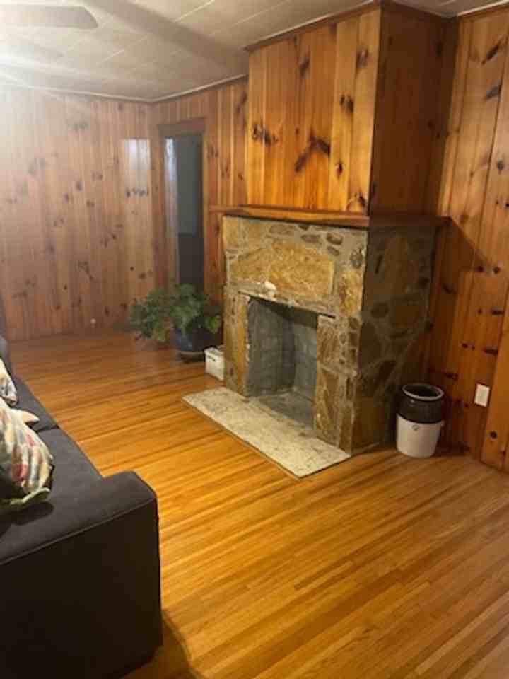 107 Taylor Drive - Photo 2 of 8
