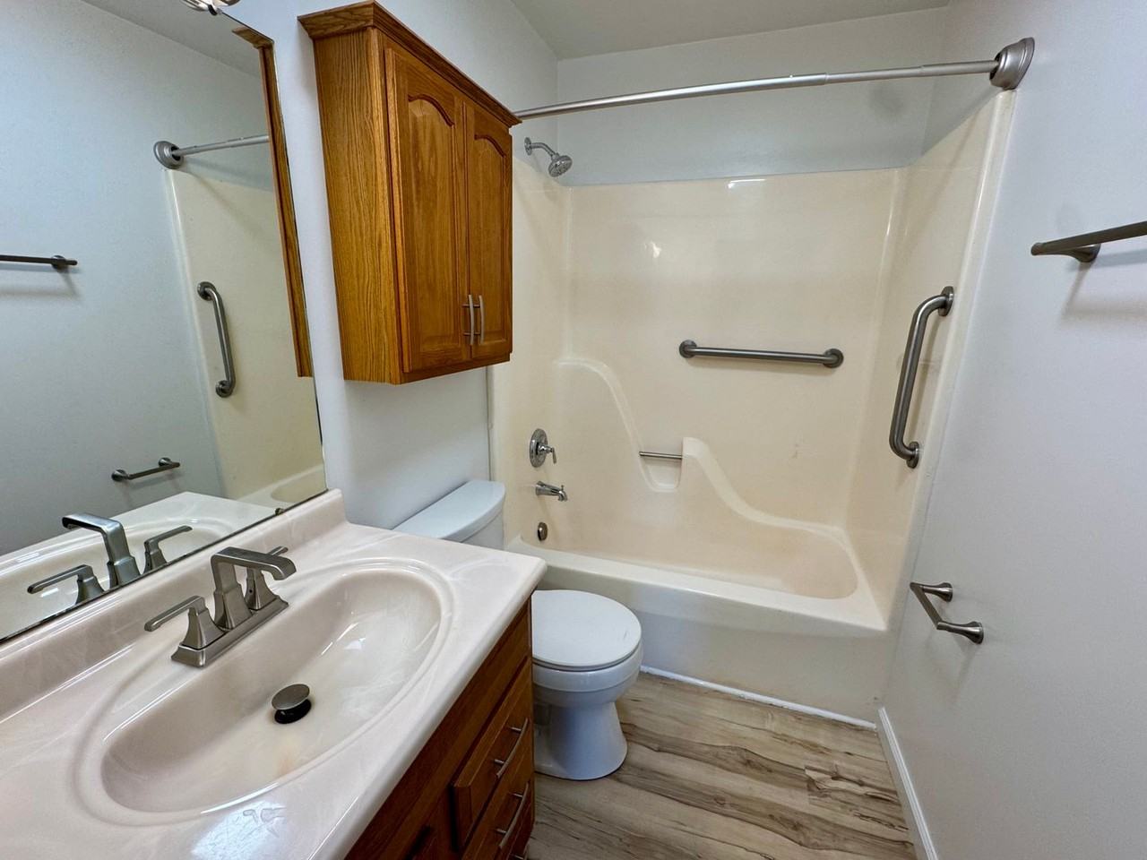 3045 4th St #6 - Photo 6 of 23