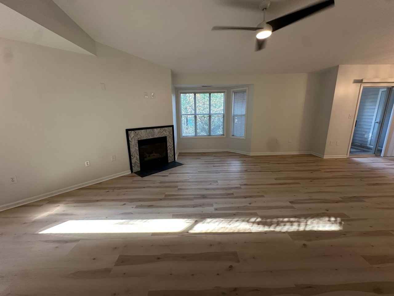 4128 Breezewood Dr #201 - Photo 4 of 25