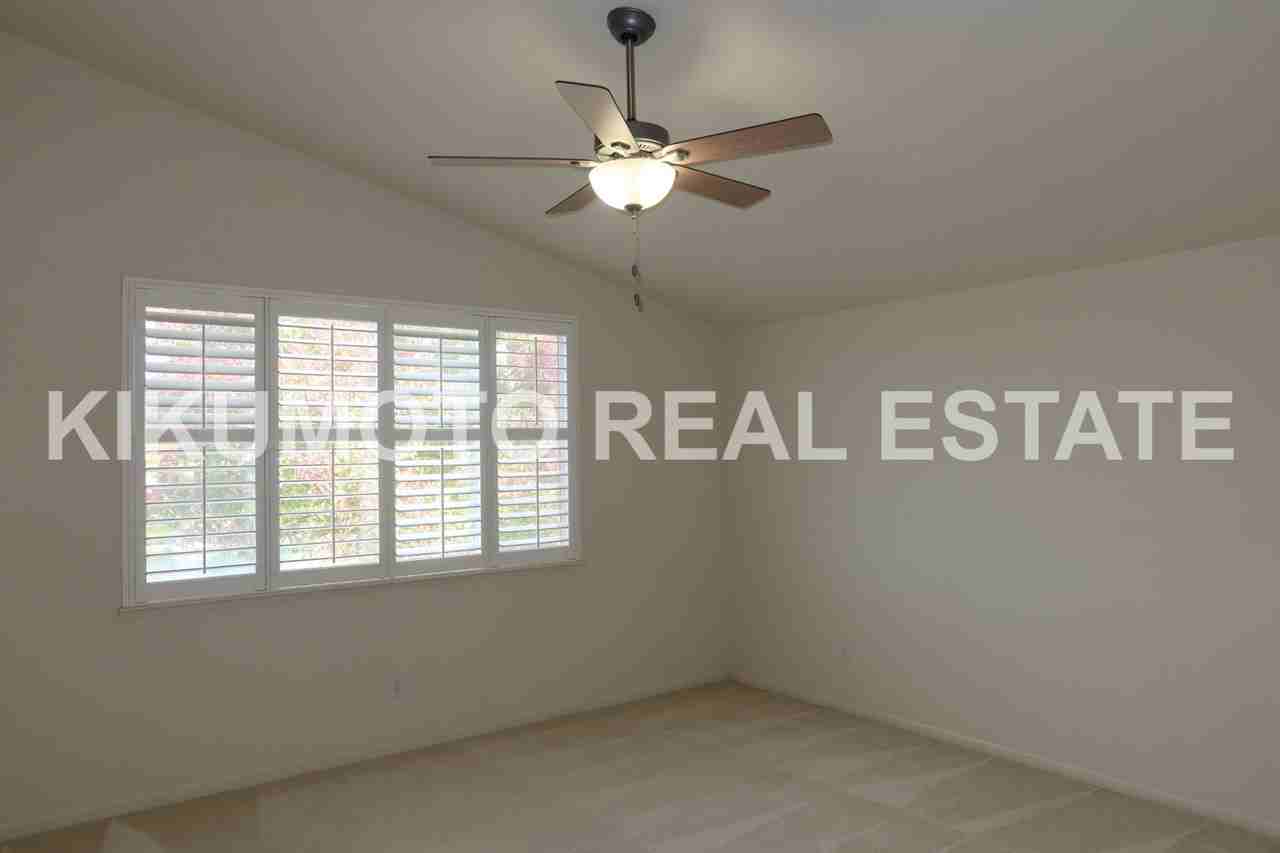 2629 Marina Point Lane - Photo 4 of 34