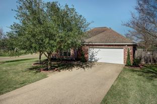 2388 Kendall Green Circle - Photo 1 of 1