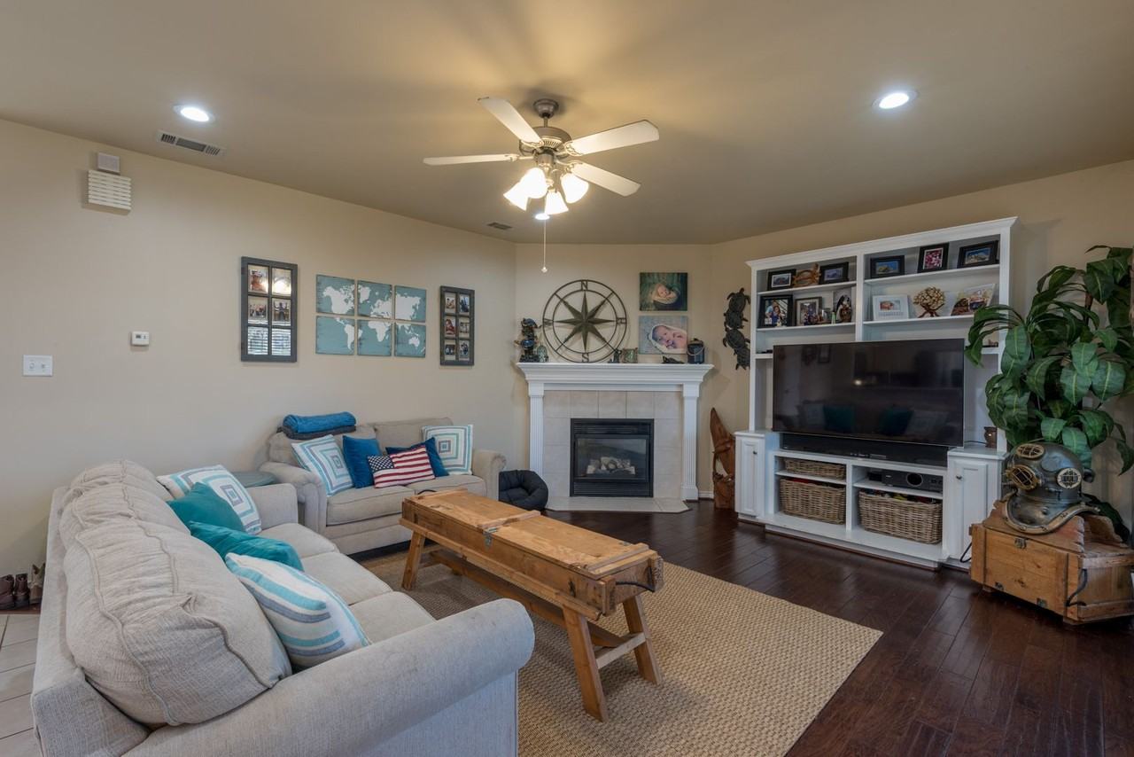 2388 Kendall Green Circle - Photo 4 of 15