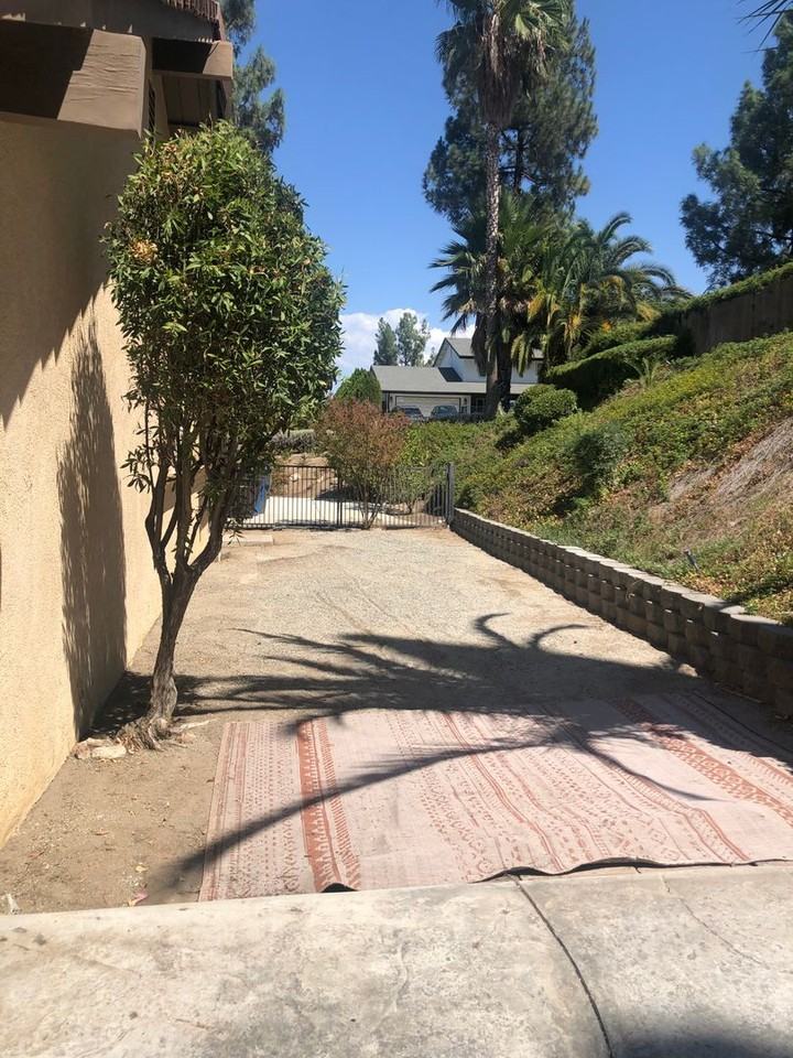 1368 Ransom Road - Photo 2 of 28