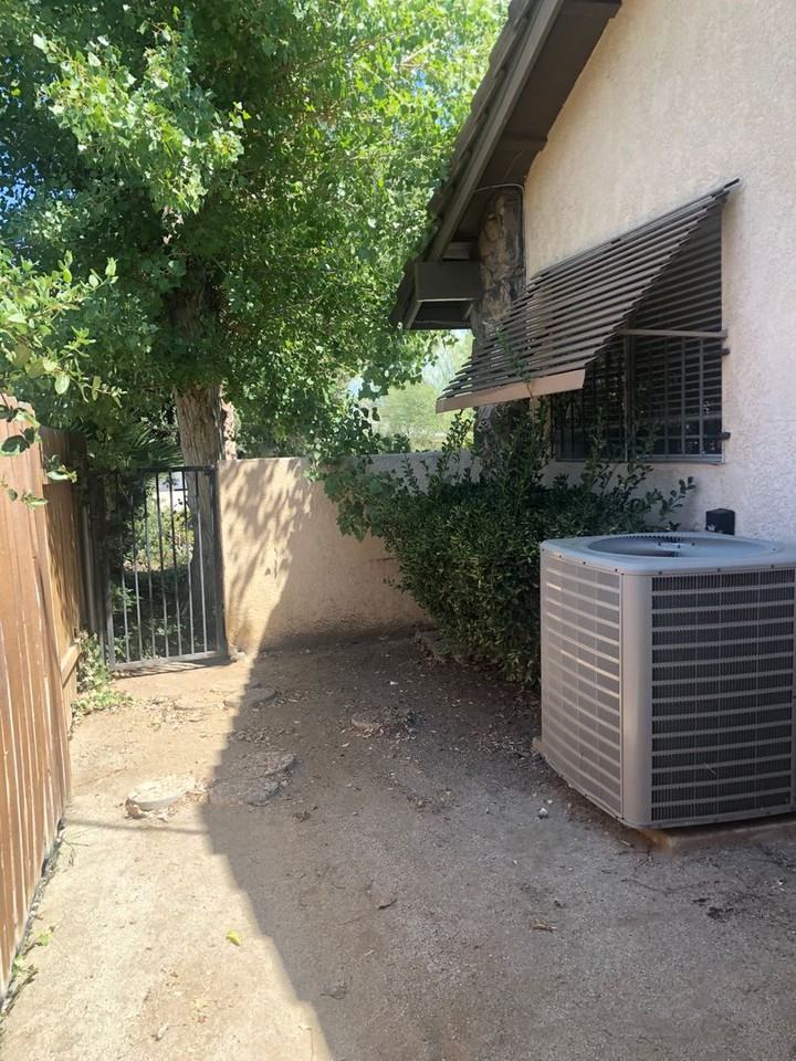 1368 Ransom Road - Photo 3 of 28