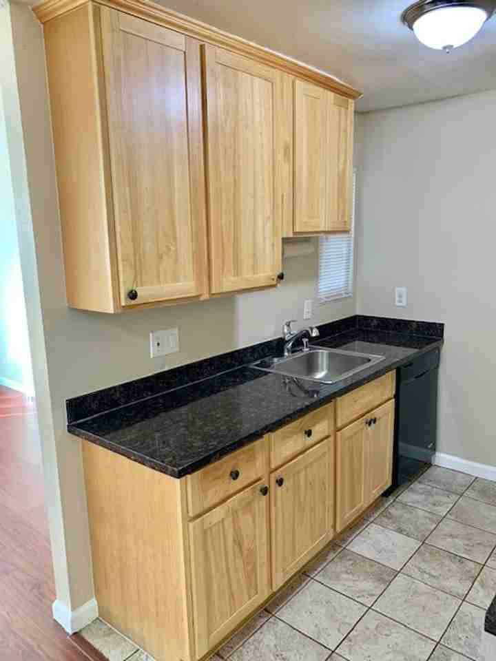 423 Gregory Street #30 - Photo 4 of 24