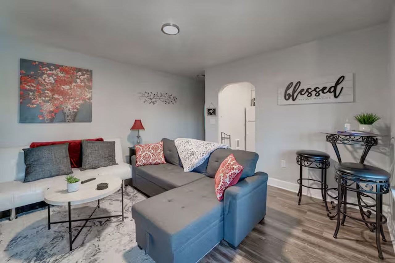 4003 North Post Street #1 - Photo 2 of 10