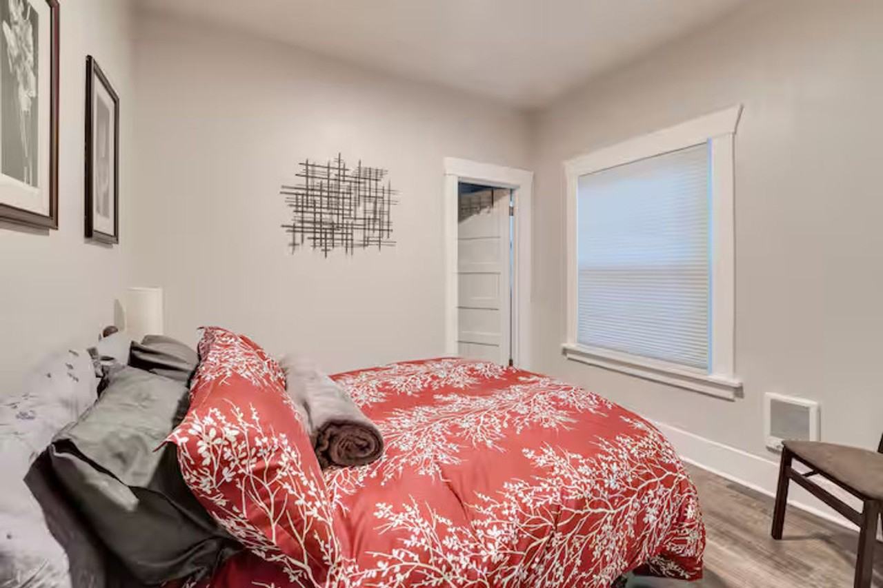 4003 North Post Street #1 - Photo 5 of 10