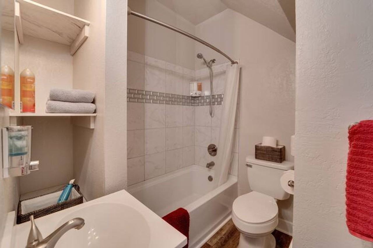 4003 North Post Street #1 - Photo 7 of 10