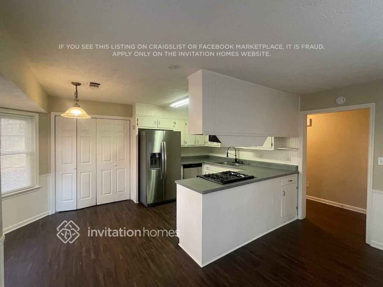 1234 Woodland Court Southeast - Photo 5 of 15