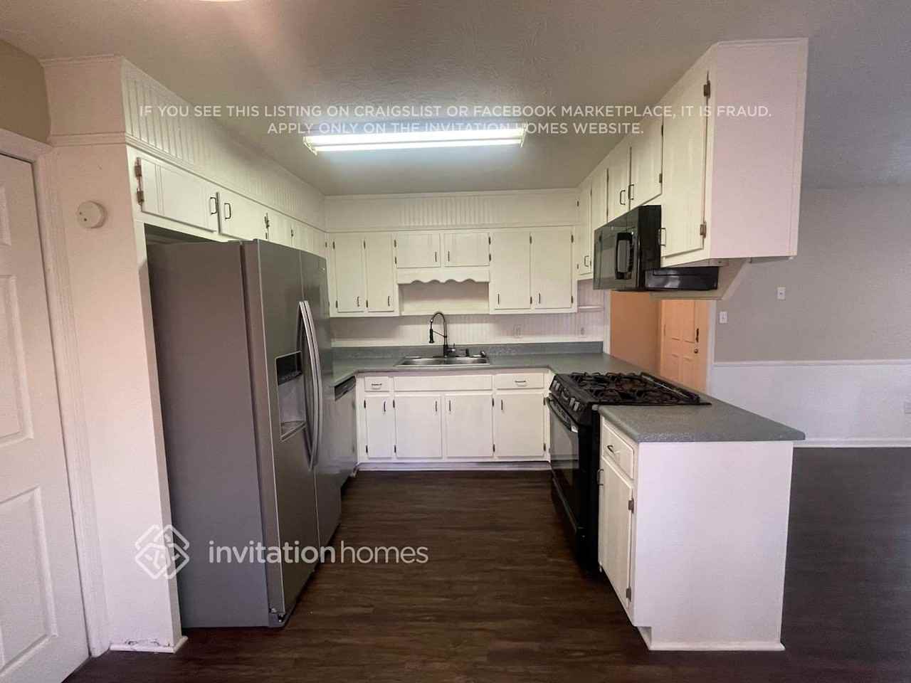 1234 Woodland Court Southeast - Photo 6 of 15