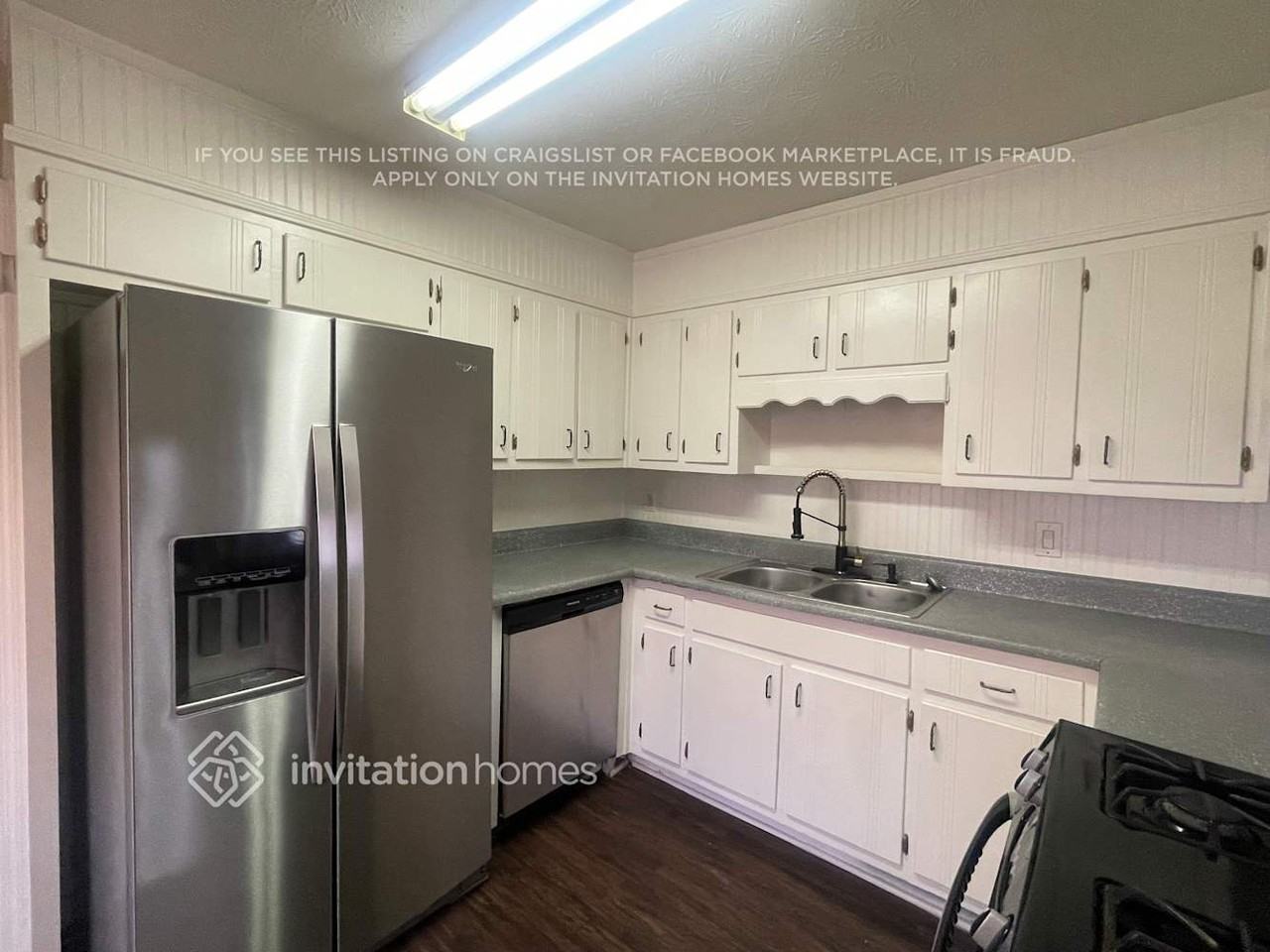 1234 Woodland Court Southeast - Photo 7 of 15