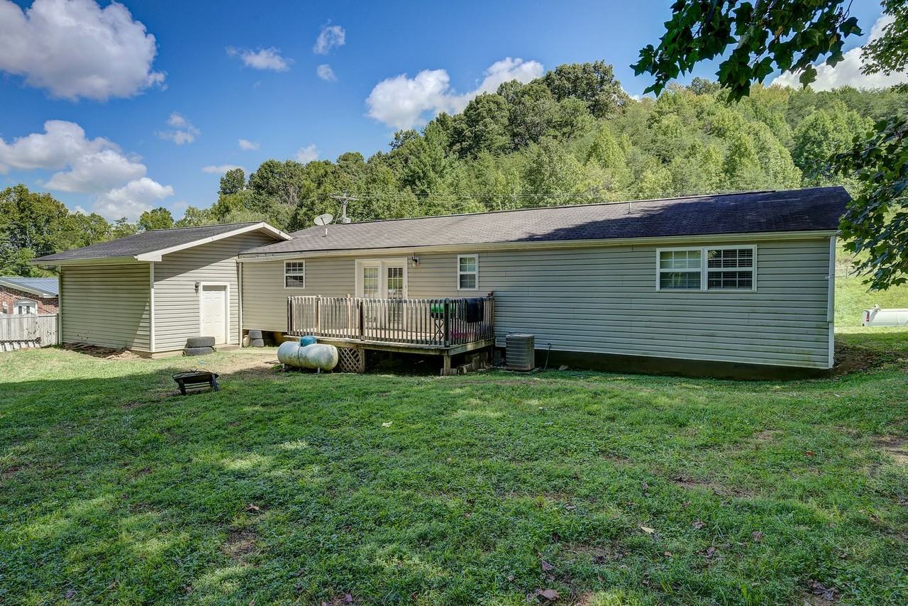 1883 Powder Branch Road - Photo 6 of 43