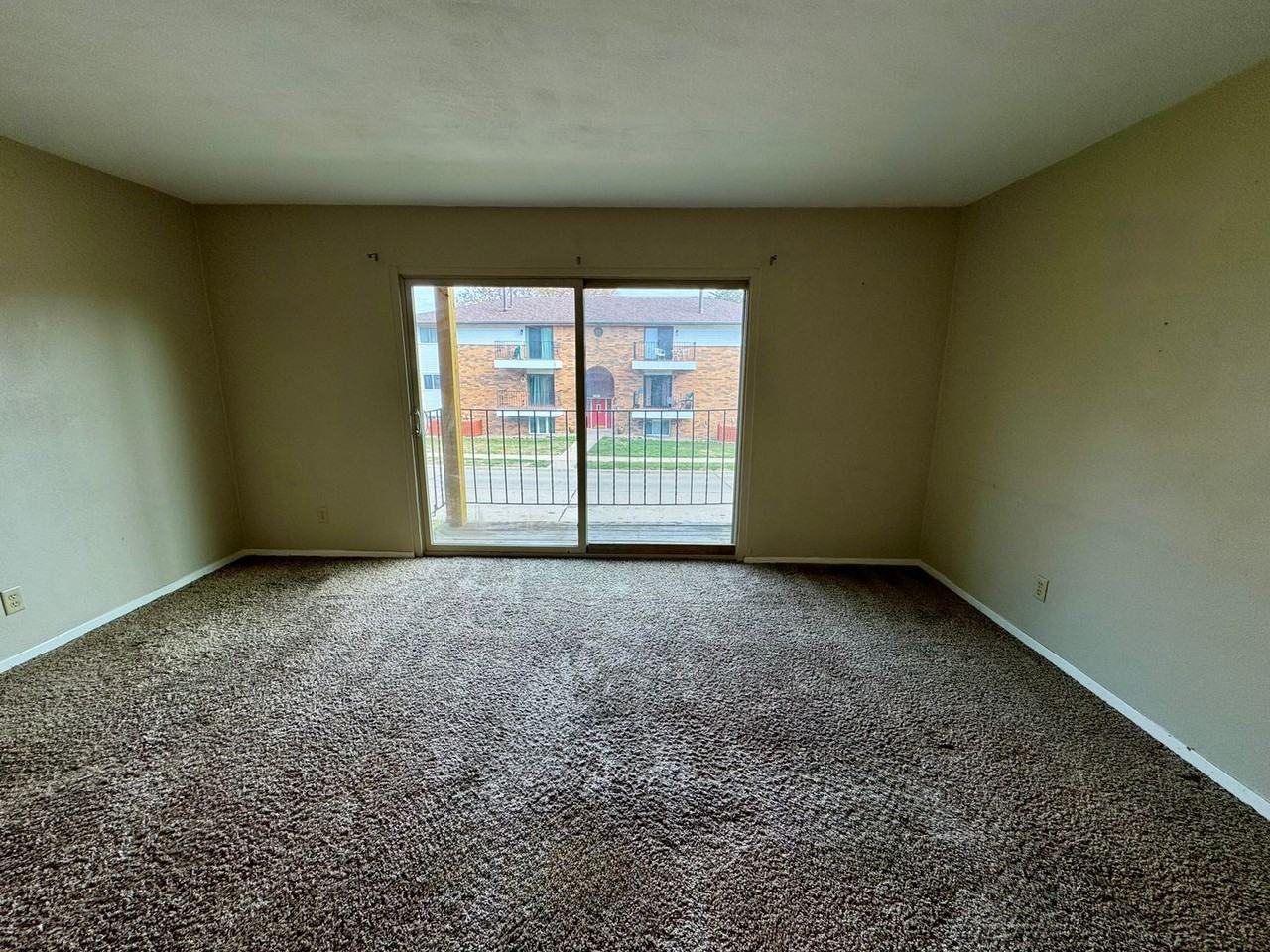 3021 4th St #5 - Photo 6 of 17