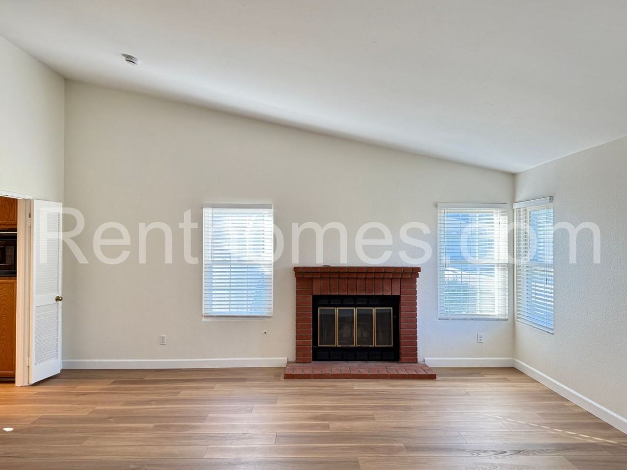 10807 Woodstream Point - Photo 3 of 24