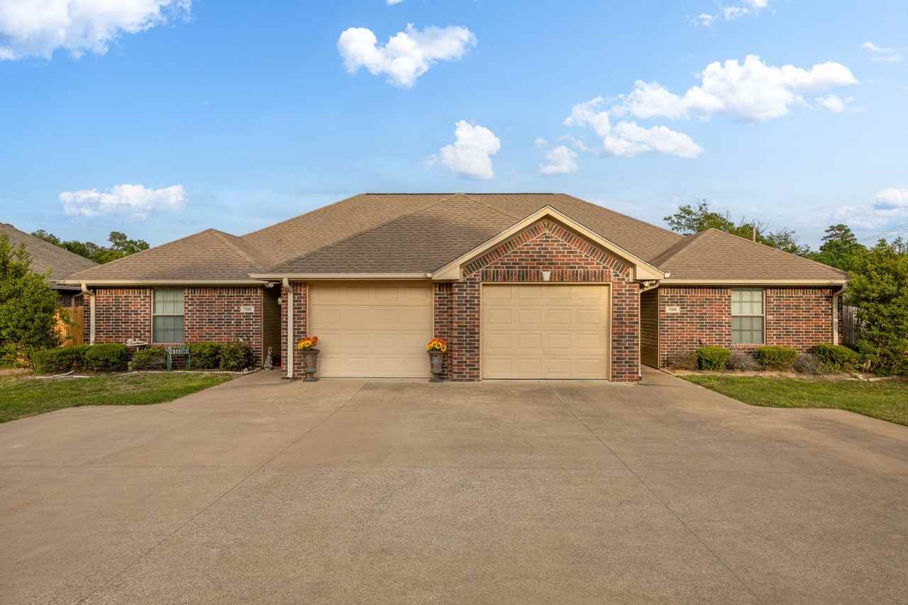 6814 County Road 1215 - Photo 3 of 22