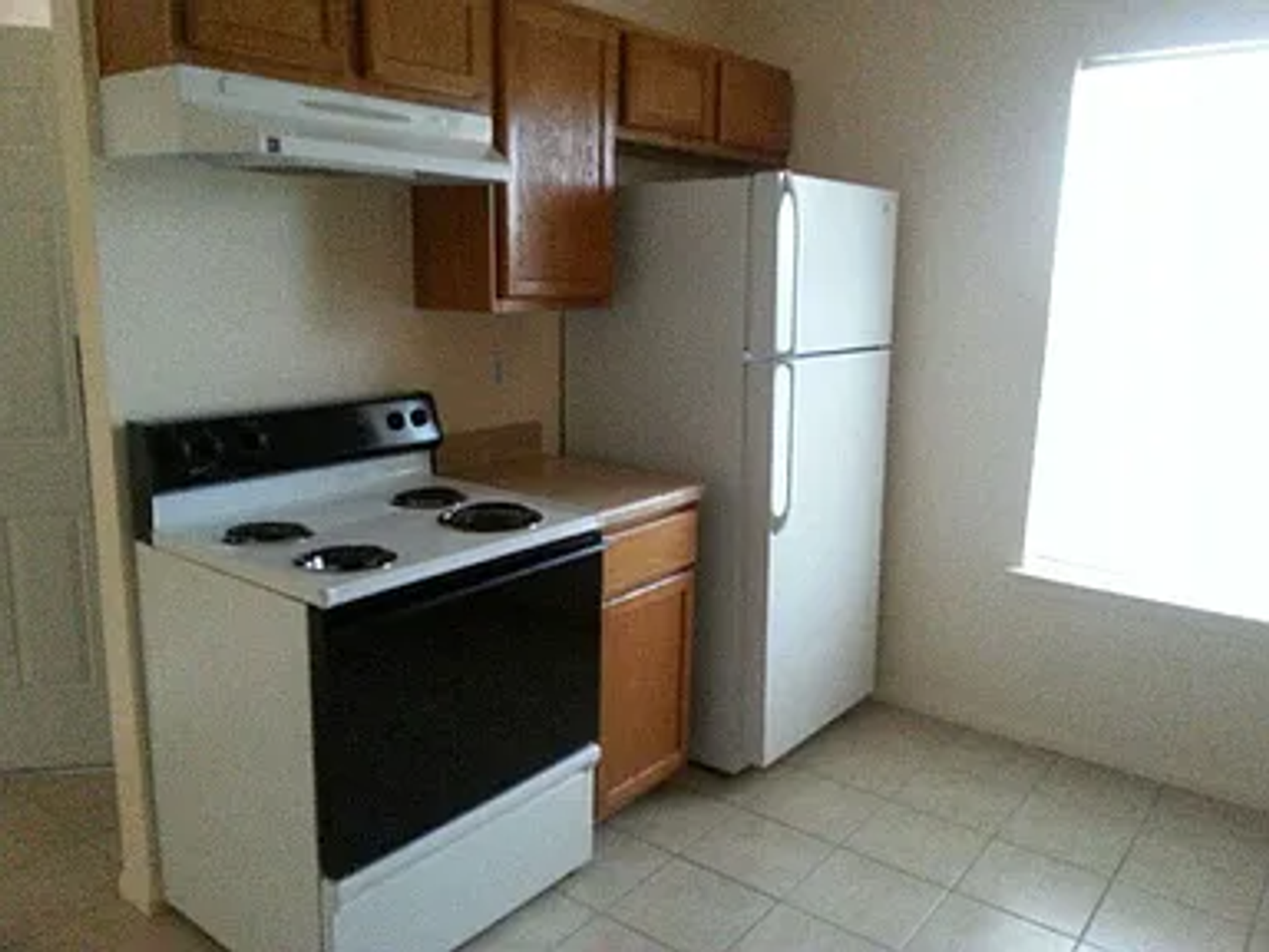 Alpine Apartments - Photo 2 of 8