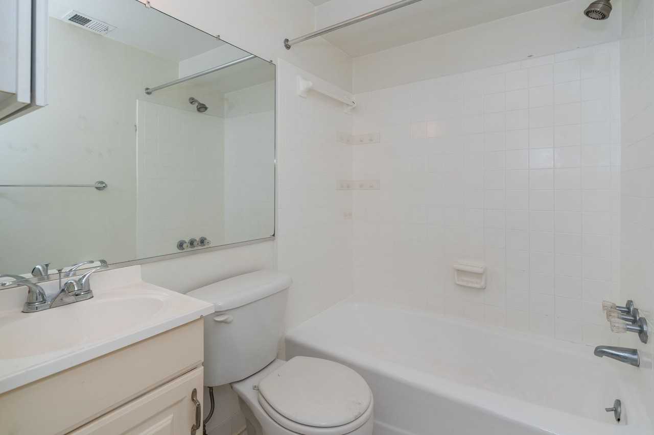 The Mason at Chevy Chase - Photo 3 of 15