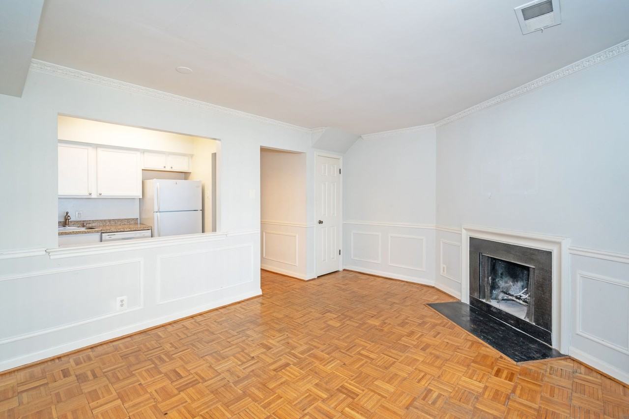 The Mason at Chevy Chase - Photo 4 of 15