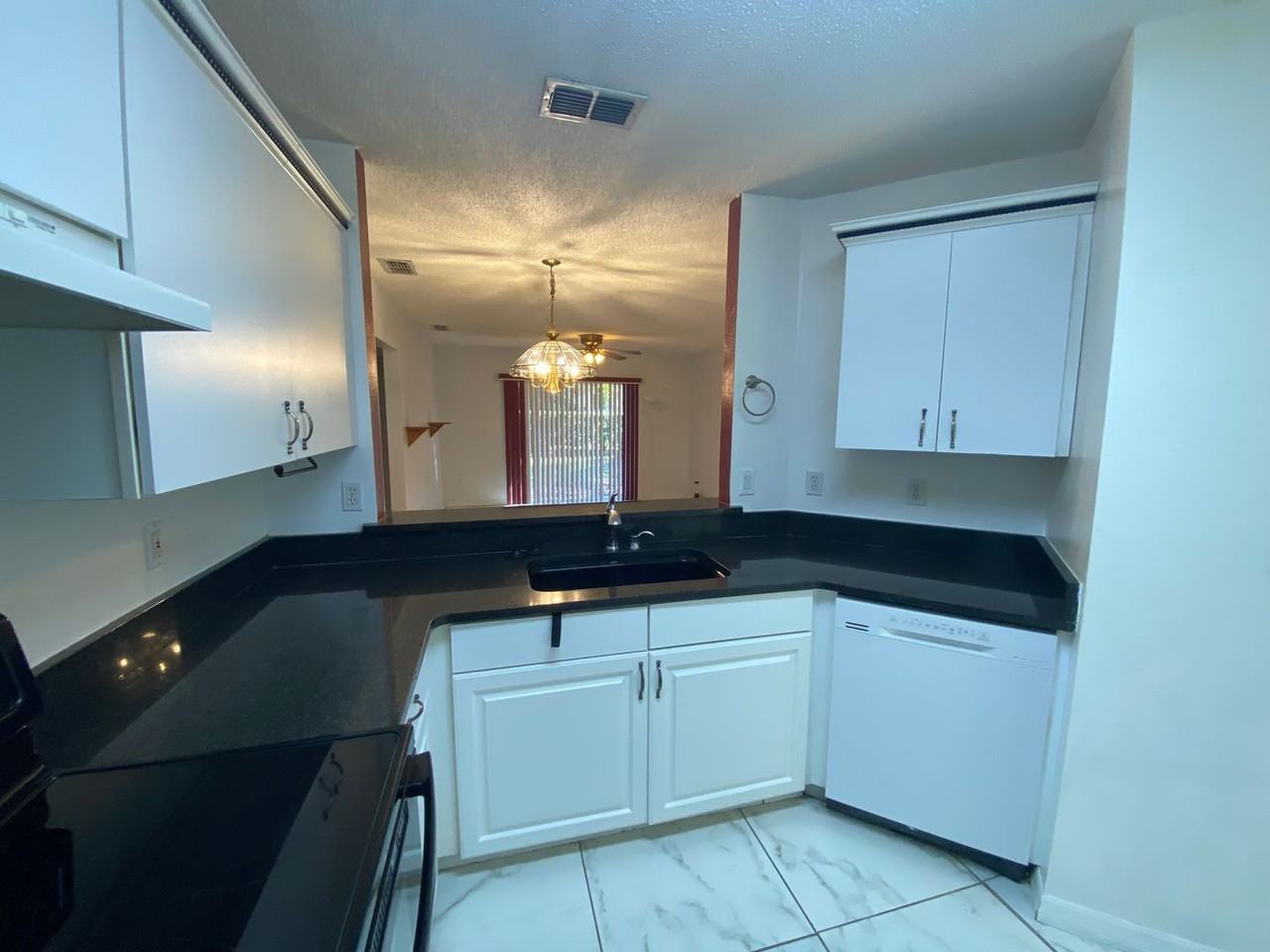 3805 Doune Way - Photo 7 of 14