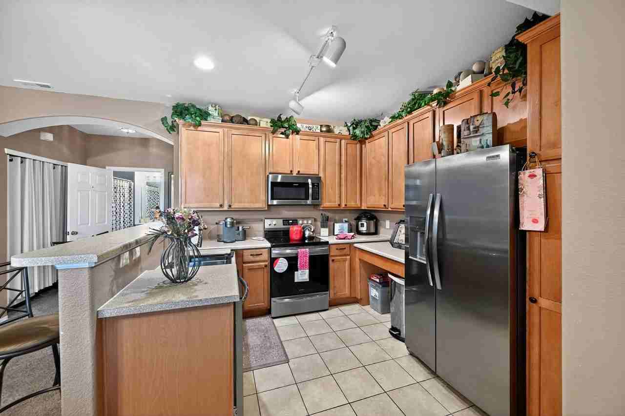 16386 E Fremont Ave - Photo 3 of 35