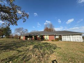 3606 Highway 71 E - Photo 1 of 1