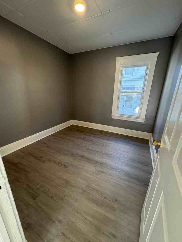 3441 W 56th St - Photo 3 of 6