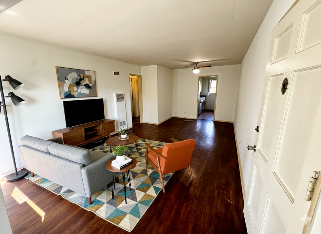 3718 W Chandler Blvd - Photo 3 of 25