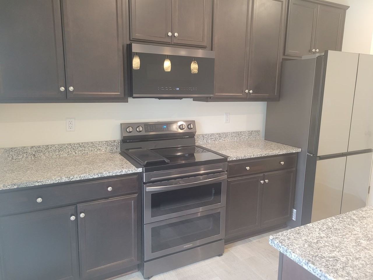 7736 Leeds Castle Ln - Photo 3 of 20