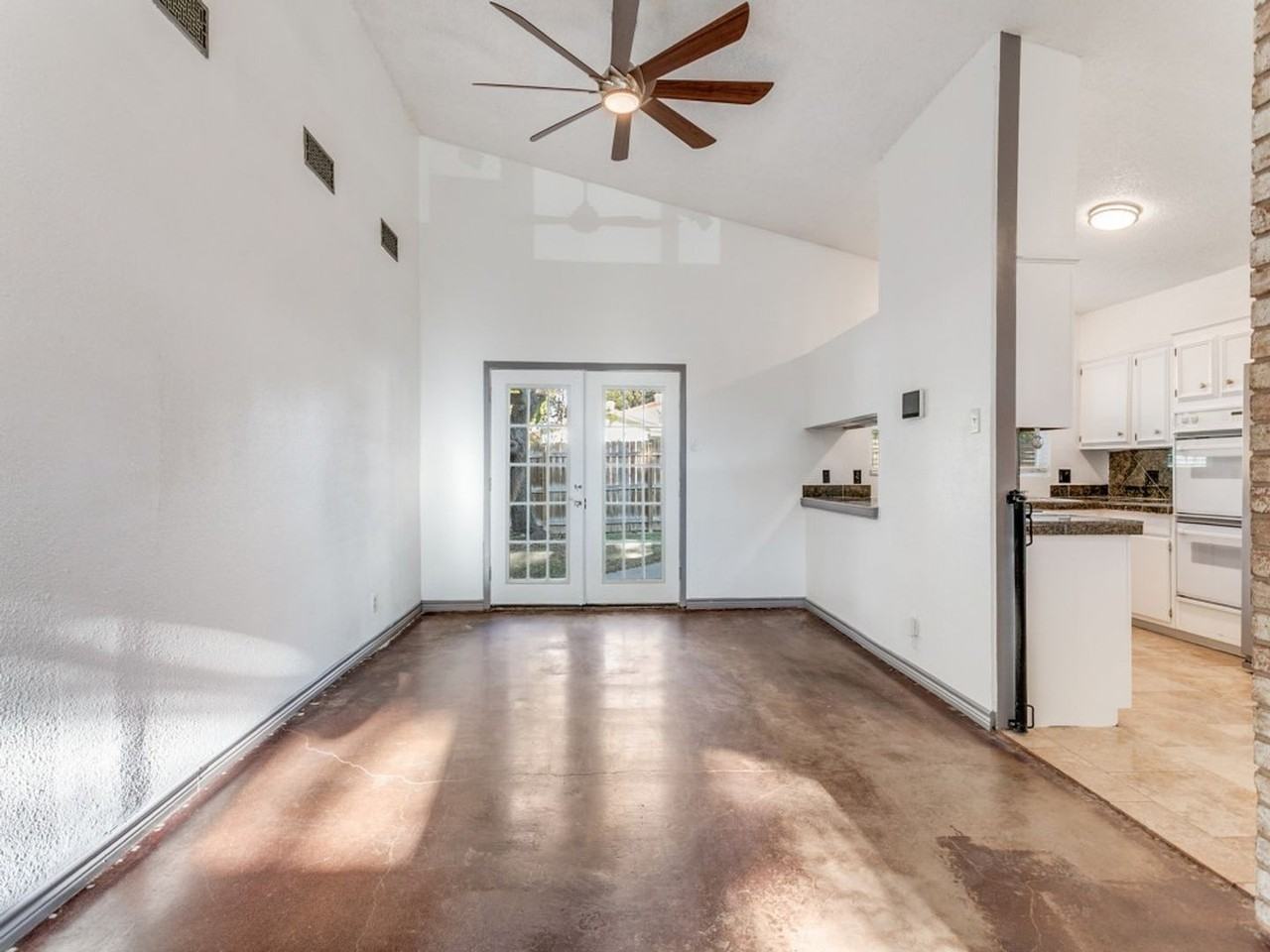 12411 La Lira St - Photo 3 of 21