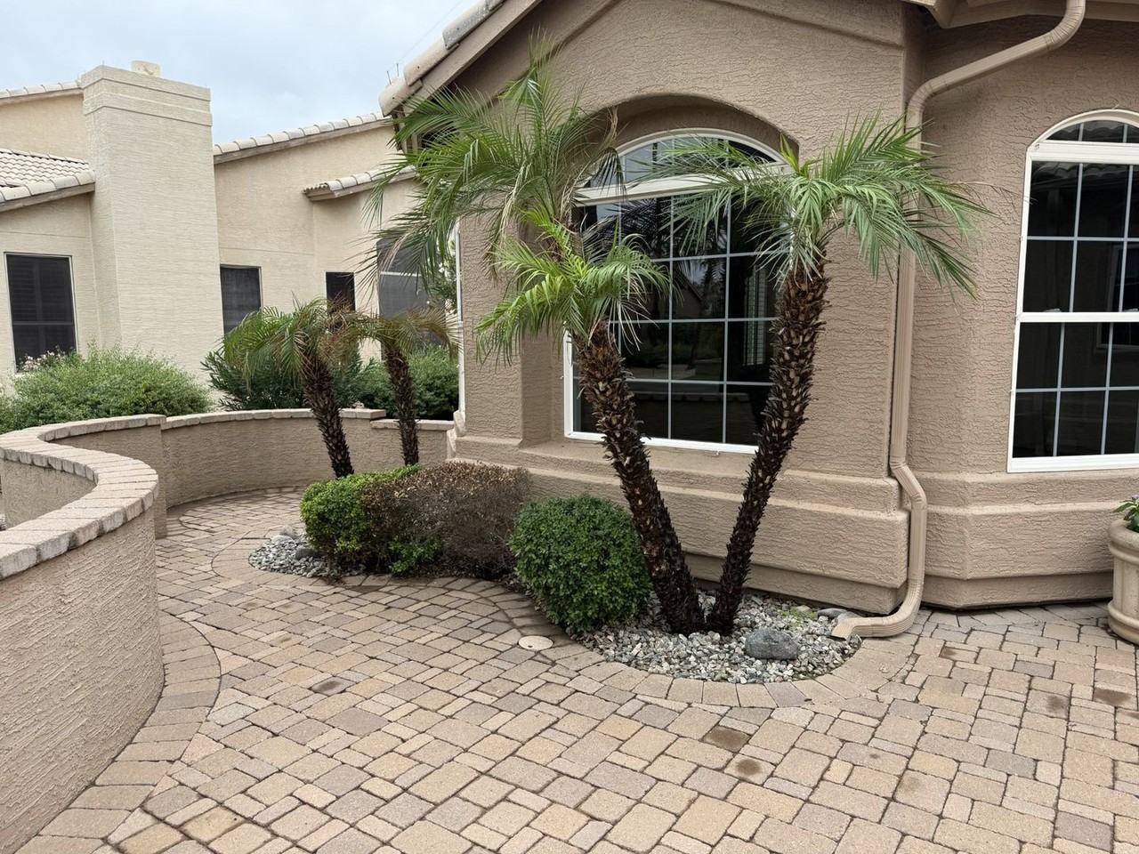 15061 West Pinchot Avenue - Photo 5 of 41