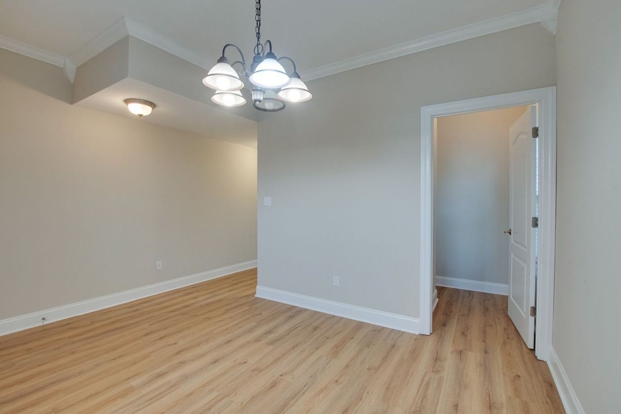 112 Autumn Branch Dr - Photo 6 of 32